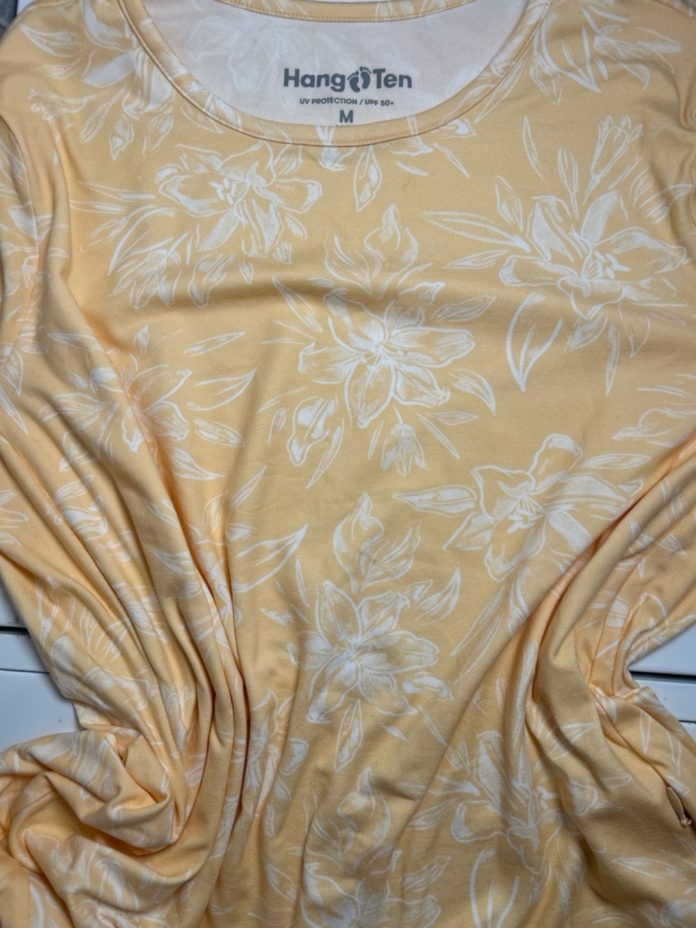 Hang Ten Women's Pale Yellow Floral Scoop Neck Tee